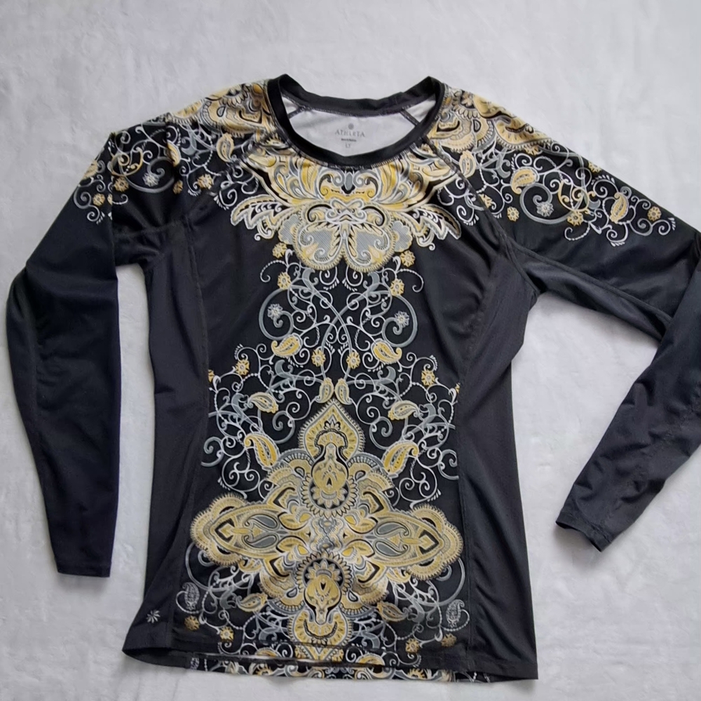 Athleta Black and Gold Patterned Long Sleeve Top